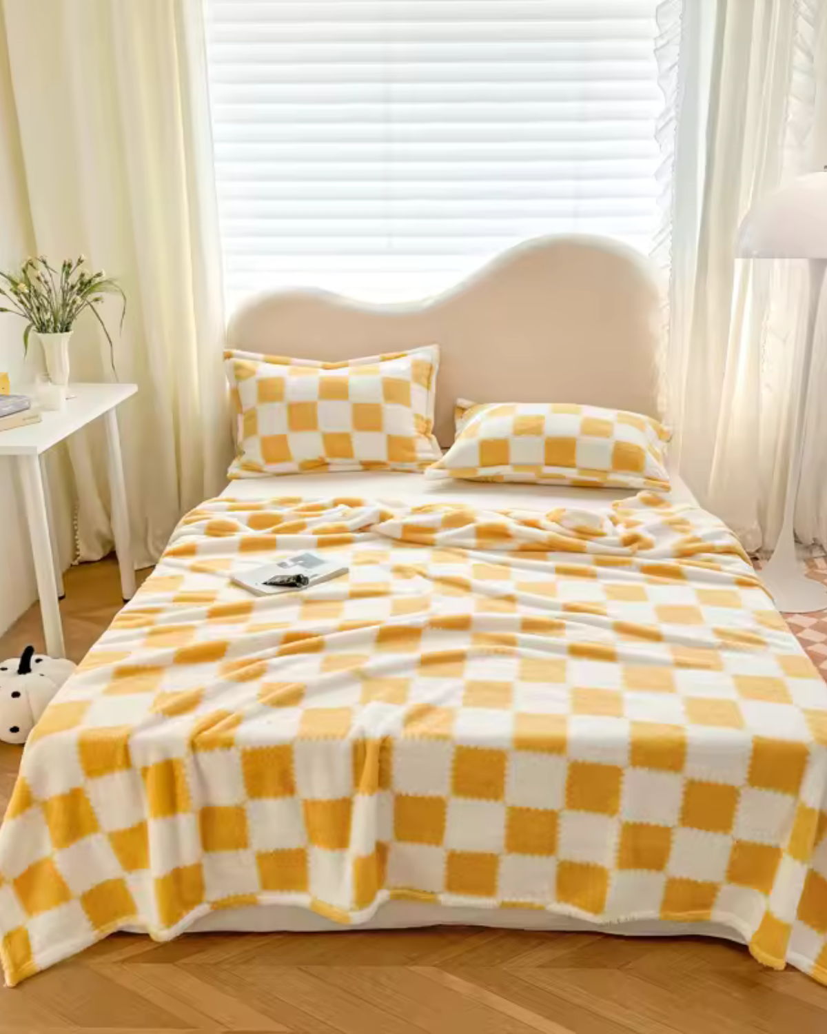 Mid-Century Linen-Shade Throw Blanket — view 21